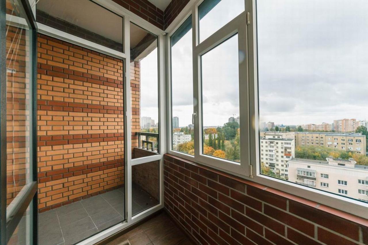 Appartement Vip In A New Building Near Lesi Ukrainki 7A à Kiev Extérieur photo